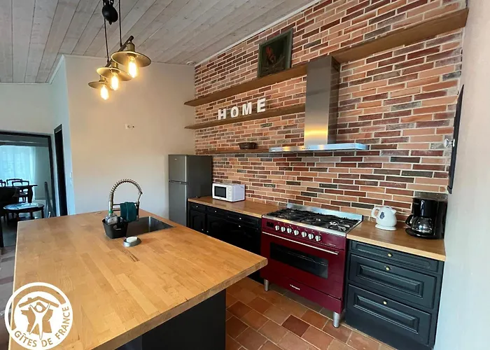 Maison De Plain-pied Avec Jardin, Proche Plages Et Exploitations Agricoles, Confort Inclus - Fr-1-426-526 Nyaraló