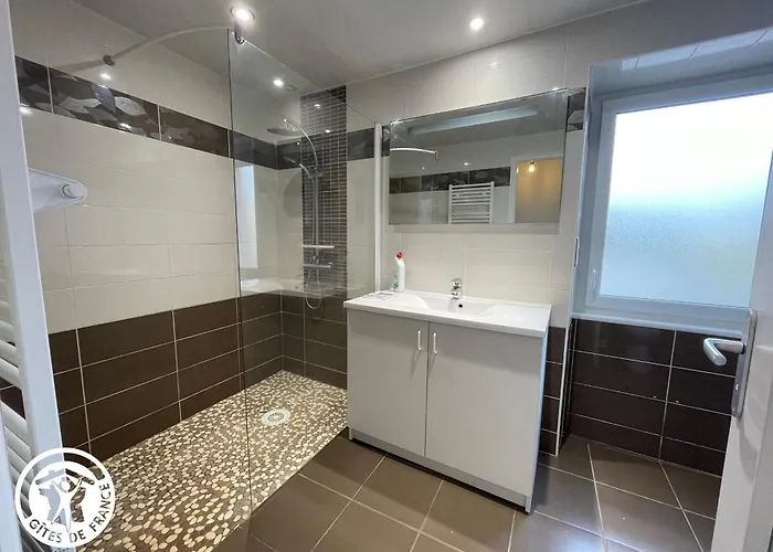 Maison De Plain-pied Avec Jardin, Proche Plages Et Exploitations Agricoles, Confort Inclus - Fr-1-426-526 *